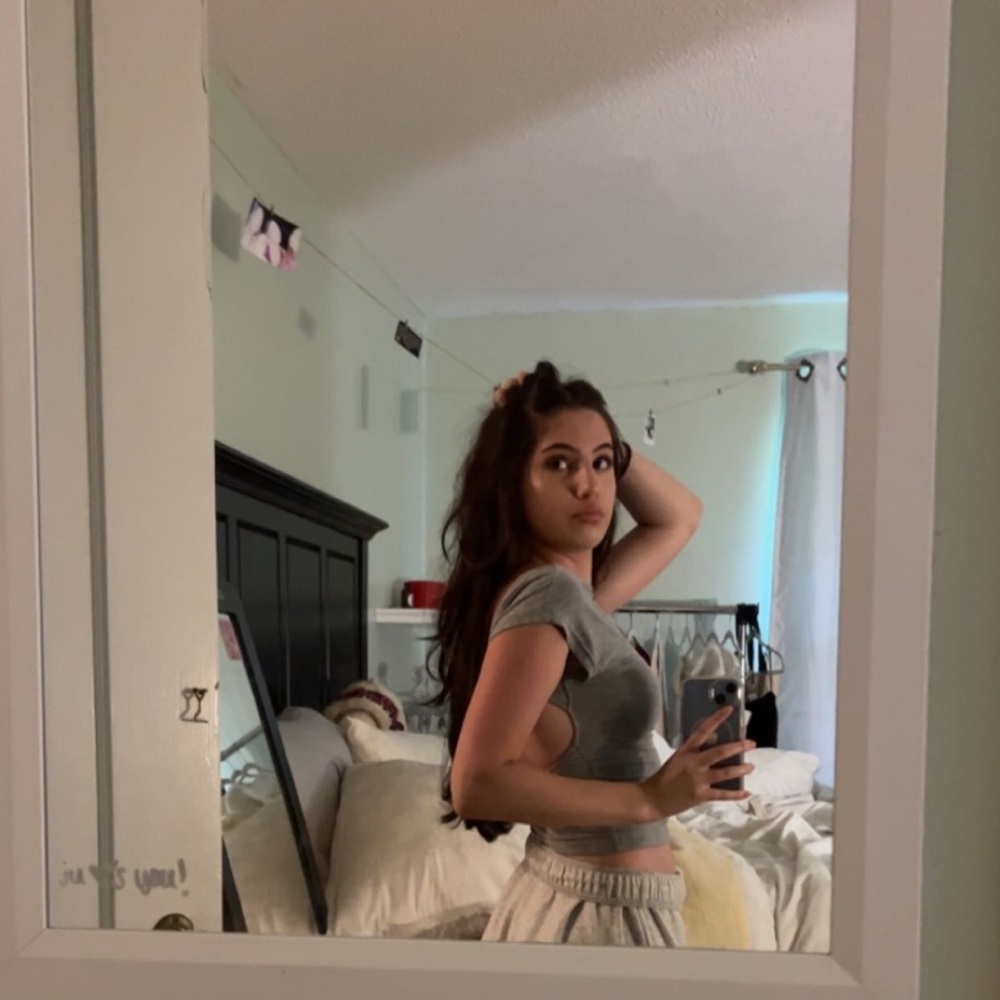 Meet your Posher, Sofia